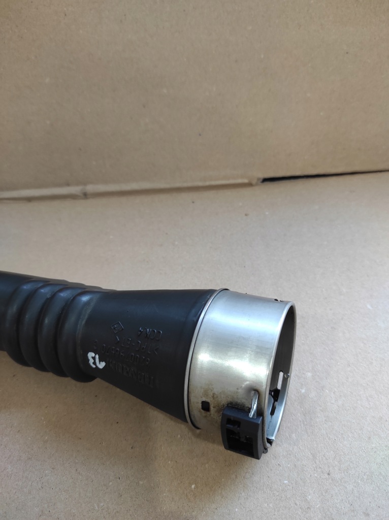 фото №5, Труба wąż шланг повітря renault megane iii scenic iii 2.0dci 8200796570