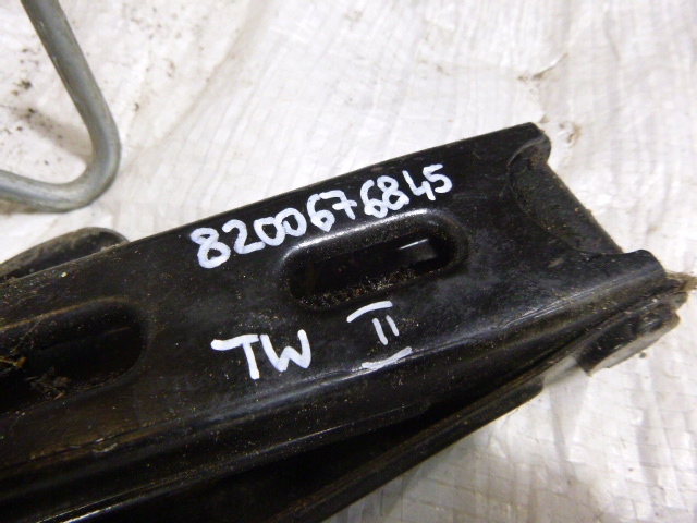 фото №3, Домкрат подъемник автомобильный renault twingo ii 2