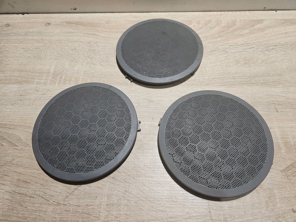 фото №1, Scenic ii grand защита заглушка динамика дверь решётка накладка 8200084083