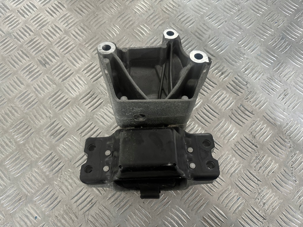 фото №5, Vw golf vi 1.2 tsi кронштейн подушка двигателя 1k0199555ca