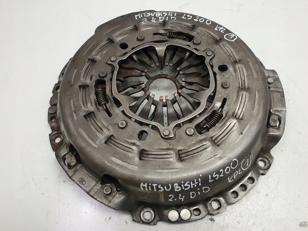 фото №10, Mitsubishi l200 2.4 did колесо двухмассовый сцепление