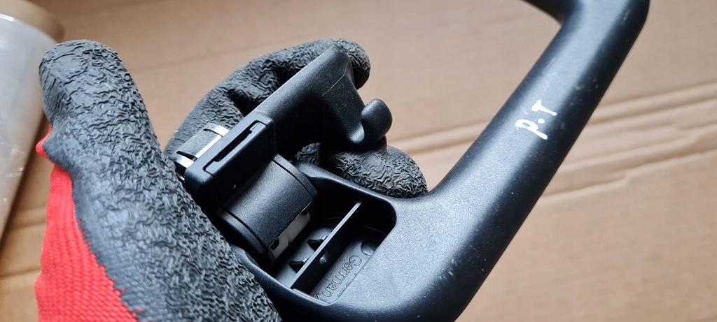 фото №12, A4 b9 8w lift лампа потолочный правая правый задняя sline 8w0857608 a5 8w