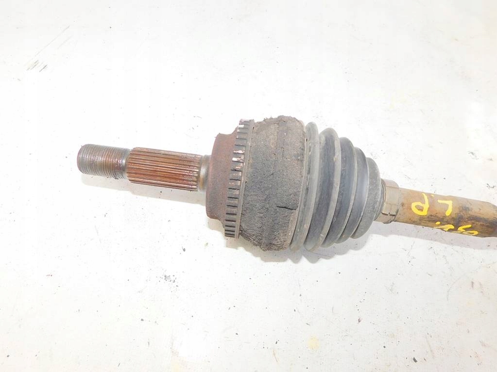 фото №4, Toyota yaris i 1.4d4d 2003r приводной вал левая