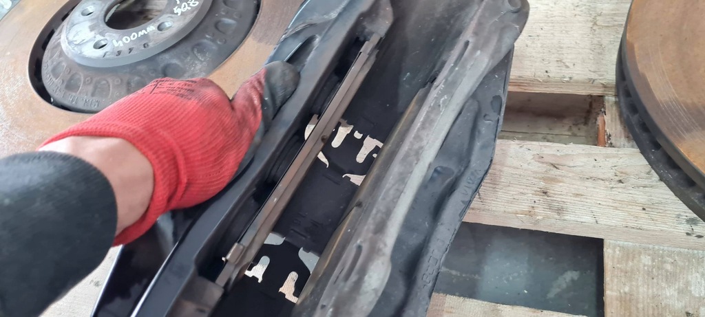 фото №9, Sq8 4m rsq8 q8 набір гальмівний перед супорт гальмівні диски супорти 400mm sq7 4m q7