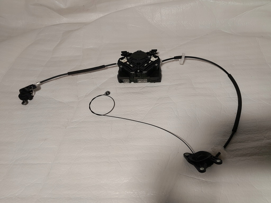 фото №1, Honda odyssey v 18- замок механизм дверь раздвижных rk00-684l