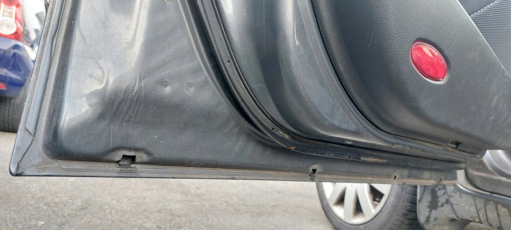 фото №6, Nissan primera p12 левая передние дверь