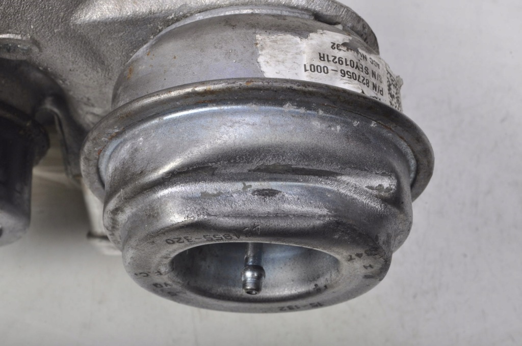 W212 e63 amg 5.5 v8 558km турбина a1570900880 Киев