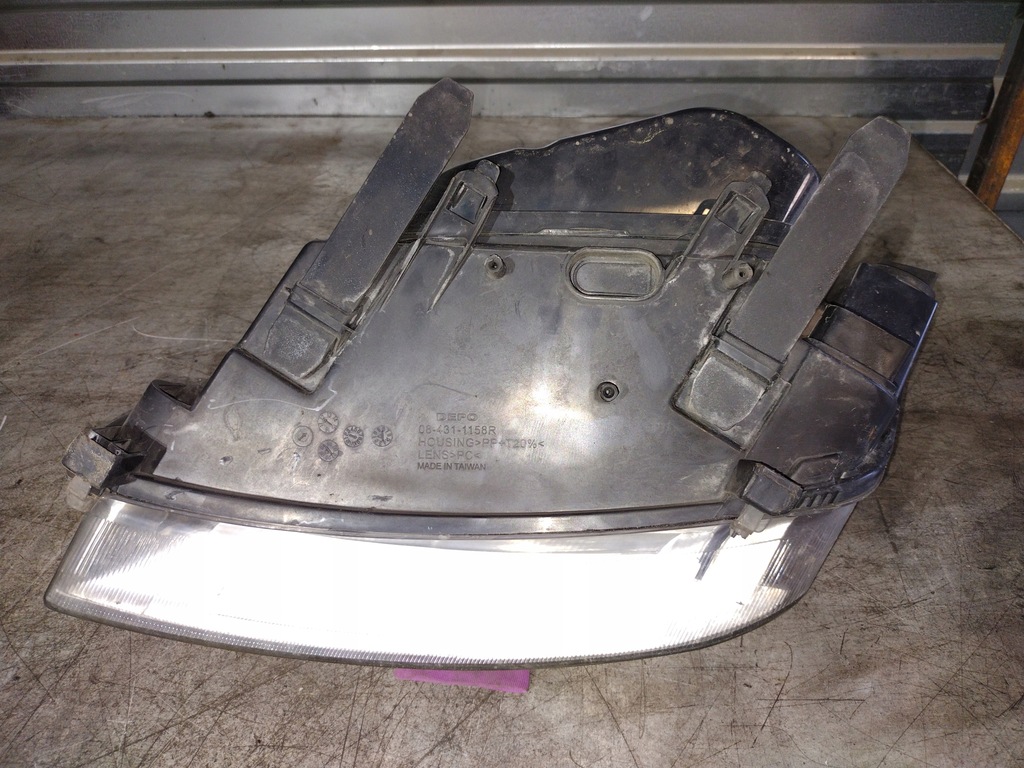 фото №10, Лампа правая перед ford c-max i