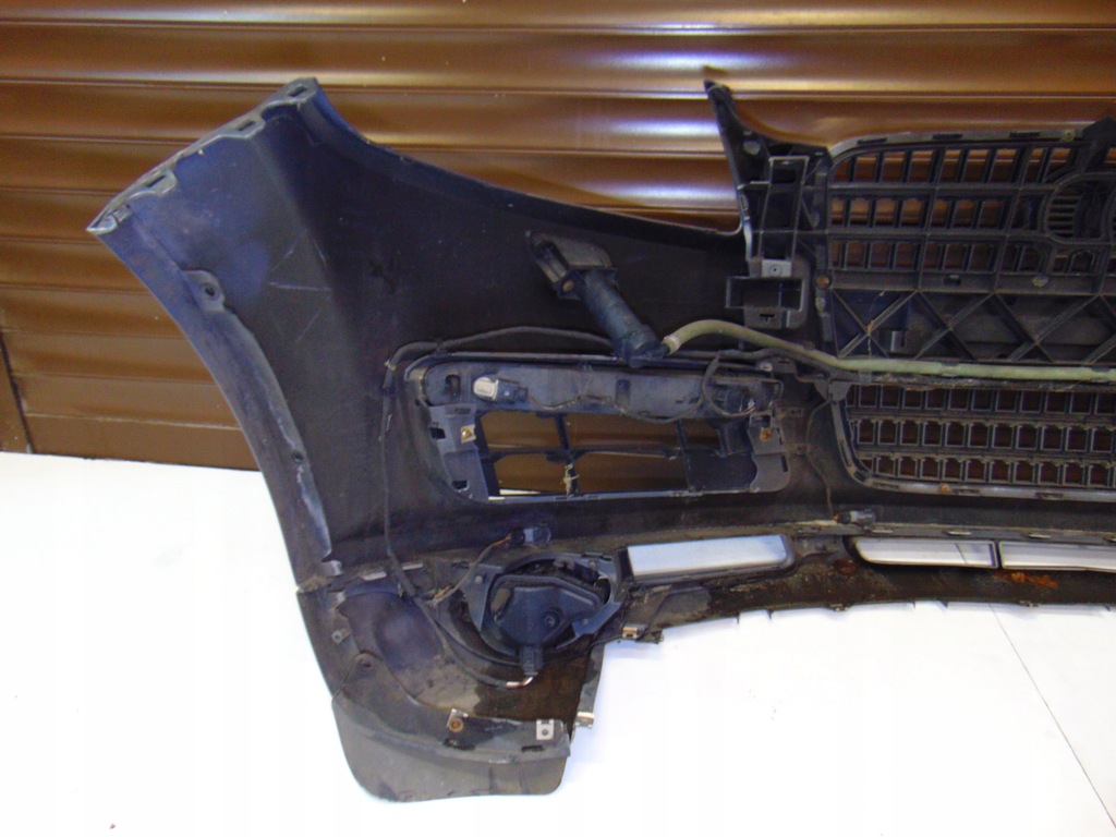 фото №11, Бампер перед передний kompletny ксенон audi q7 4l цвет ly7e