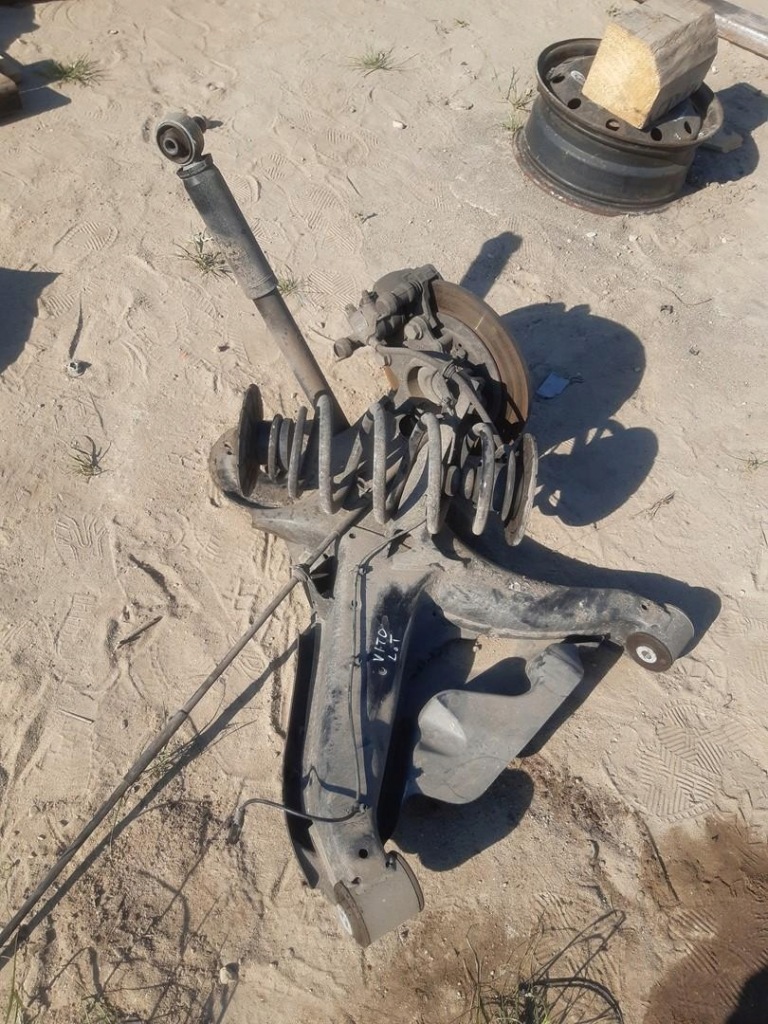 фото №5, Поворотный кулак левый задняя 1.7cdi mercedes vito w447