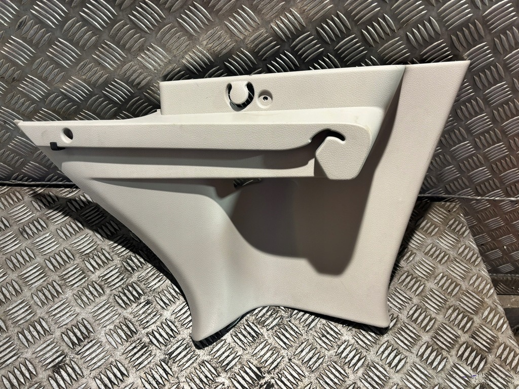 фото №1, Dacia sandero ii пластик защита стойка правый задняя 769343135r