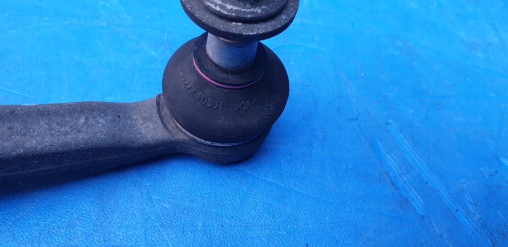 Тяга кермовий лівий наконечник maserati ghibli m157 в Україні