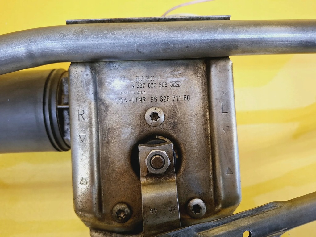 фото №10, Механизм моторчик дворник перед citroen c5 i 2003 0390241700 nr108