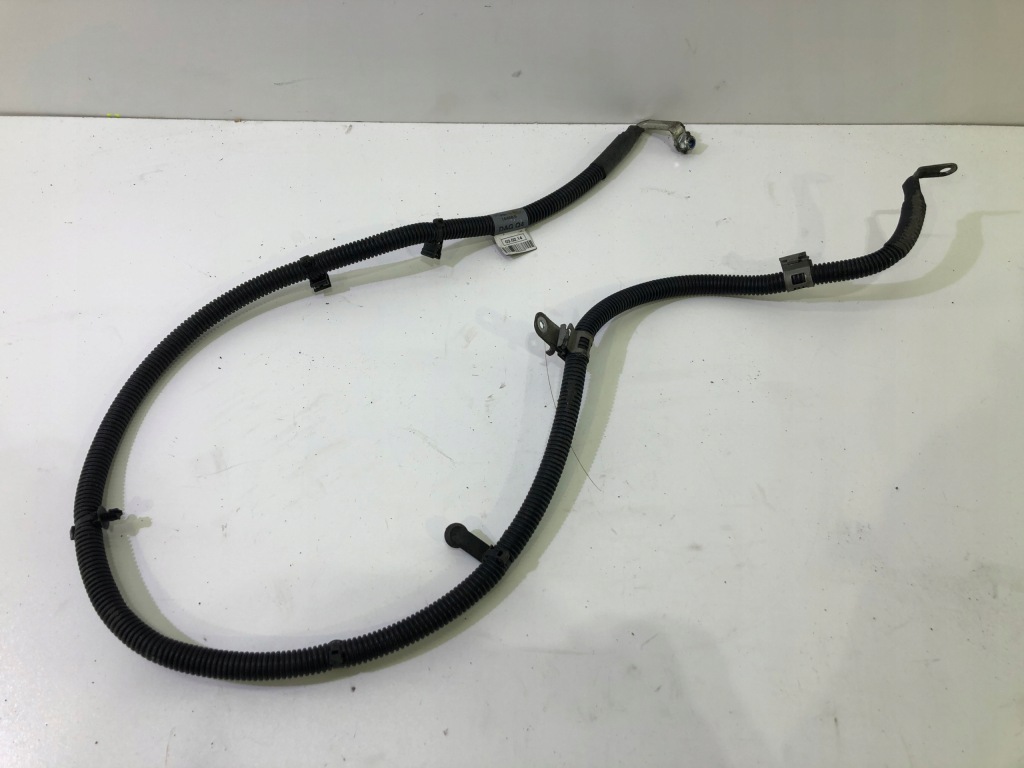 Купить Mercedes w246 шланг генератора a2465400508