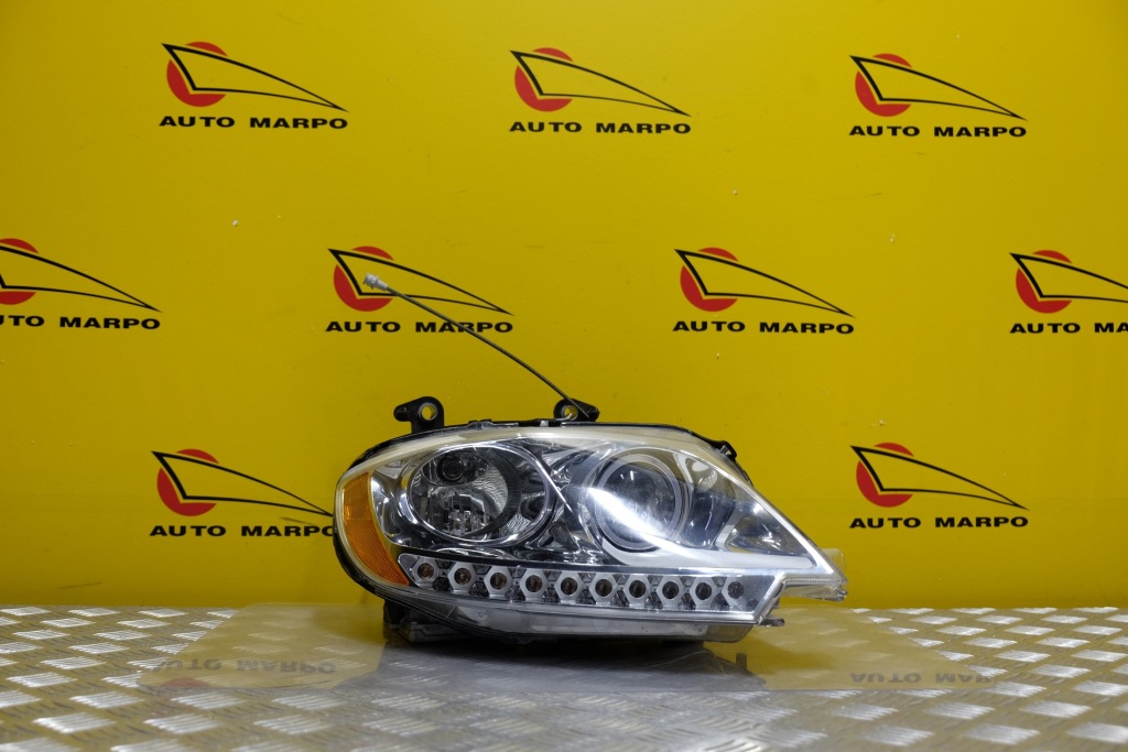 Maserati quattroporte фара лампа ксенон r америка Доставка