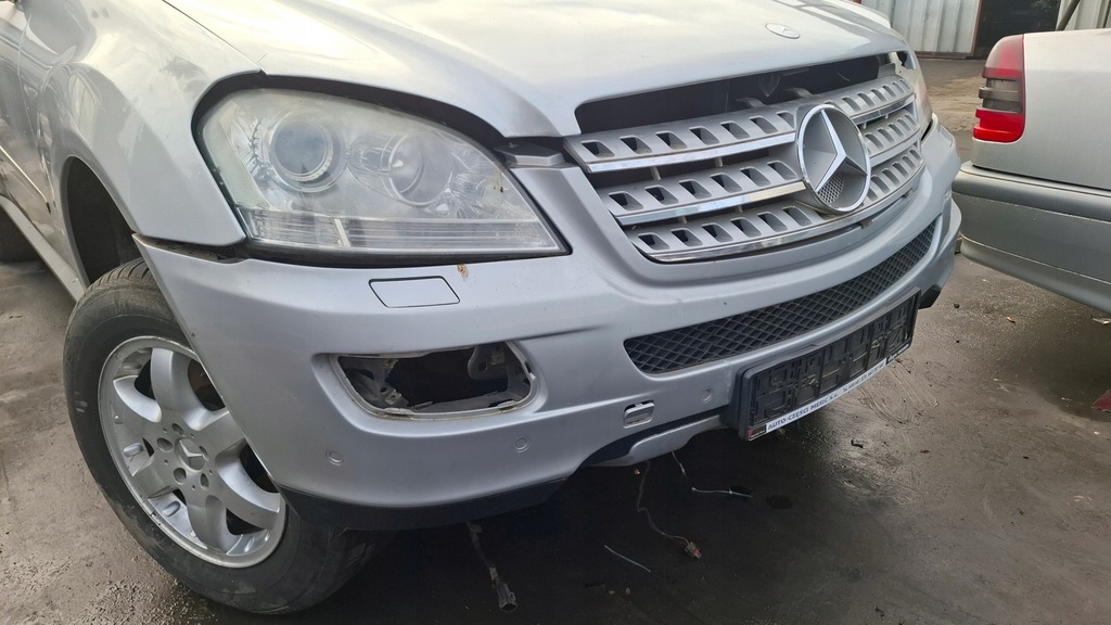 фото №5, Перед kompletny бампер капот решётка радиатора крылья pas радиатор mercedes ml w164