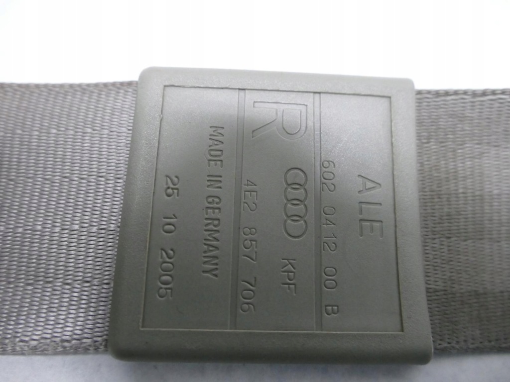 Купить Audi a8 2 d3 рестайлинг  ремень безопасности правый  перед