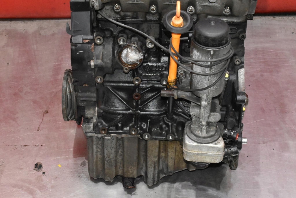 Двигатель стойку дизель bke audi a4 b7 1.9 tdi 115 km 04-08 сжатие film Доставка