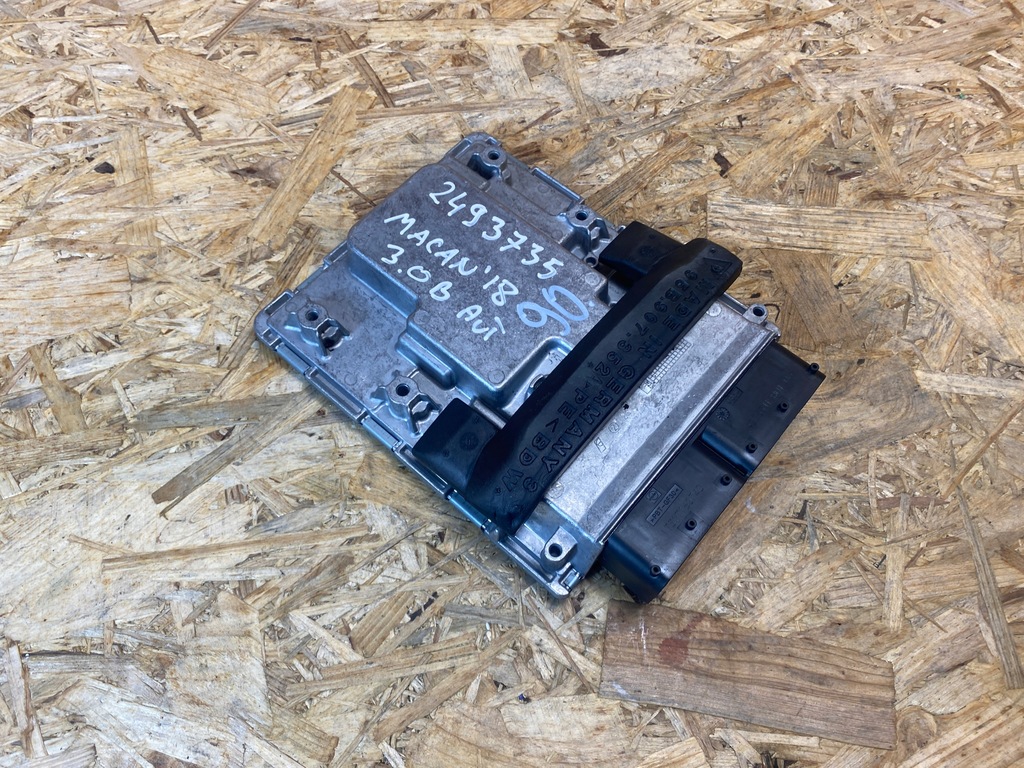 фото №7, Бортовой компьютер блок управления двигателя porsche macan 3.0b 95b906022d 2014-