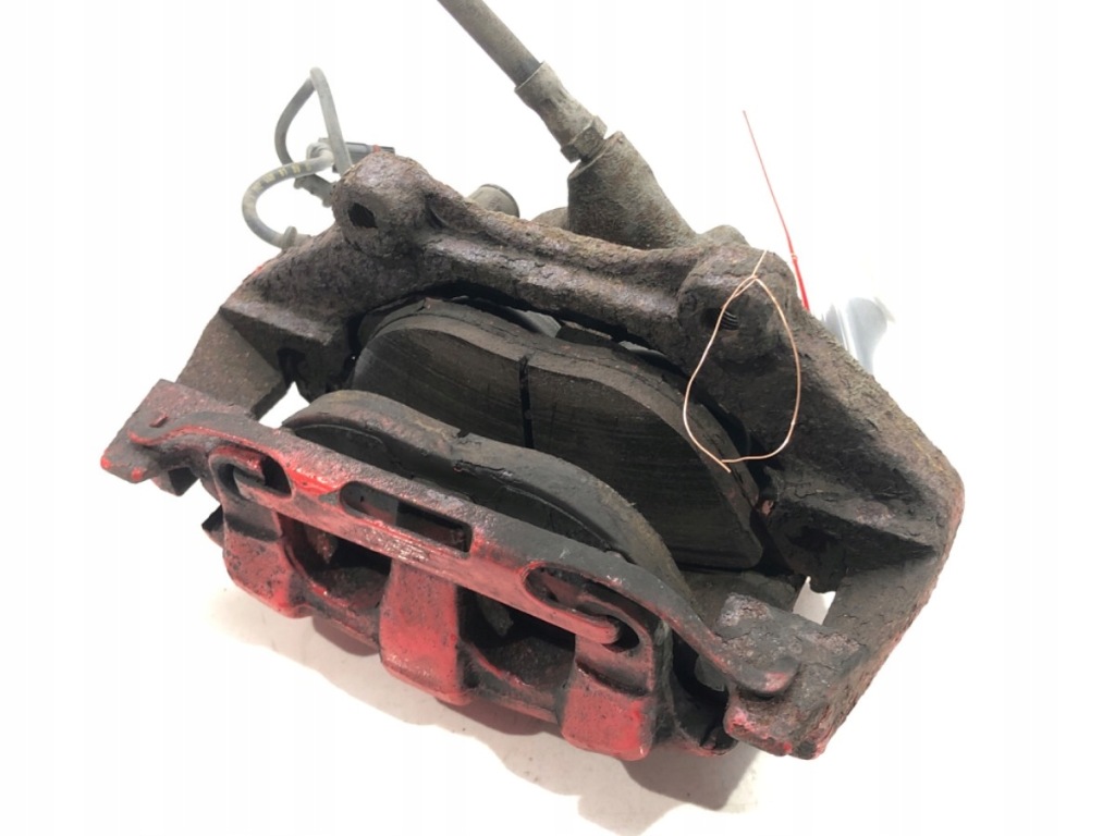 фото №1, Суппорт перед левый mercedes c208 55 amg 97-03 5.5b