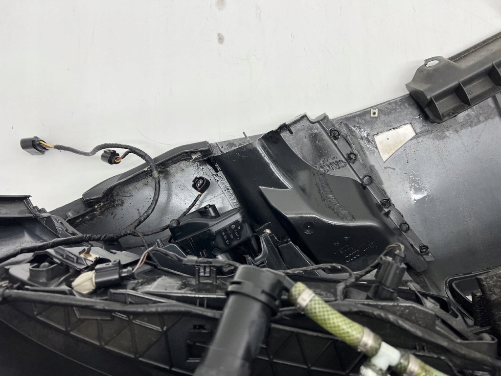 Audi q7 4l 05-09 бампер перед передній комплектний  pdc омивачі offroad lz7l в Україні