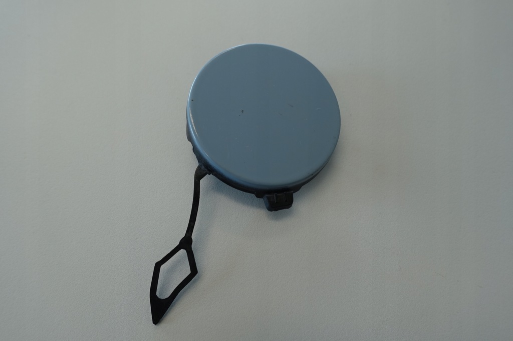 фото №1, Vw beetle заглушка фаркоп бампера задняя задняя оригинальный номер