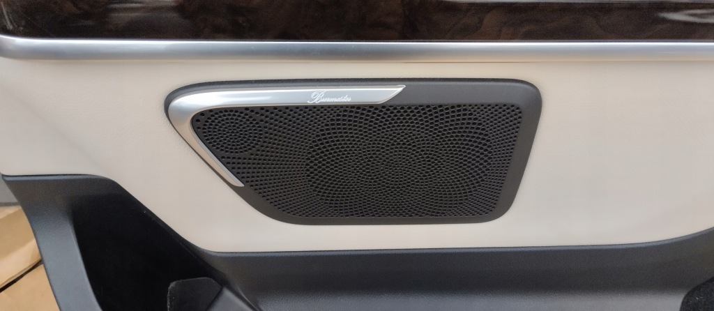 фото №5, Обшивка багажника правый задняя обивка mercedes v-klasa w447