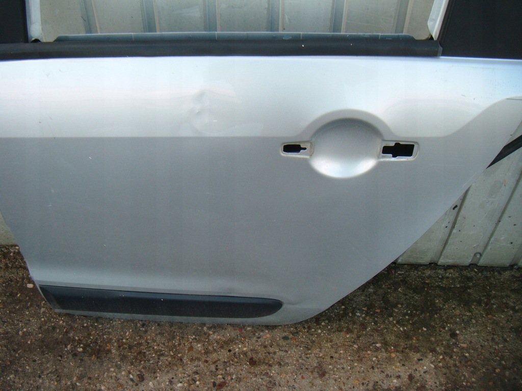 фото №6, Citroen c3 picasso 08-12 дверь левый задняя