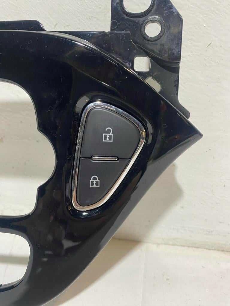 фото №3, Drkor рамка радио средний панель opel adam 39072700