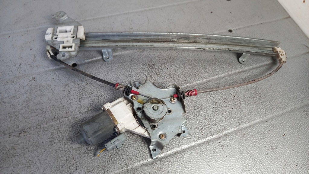 фото №1, Подъемник левый перед nissan micra k12 04r