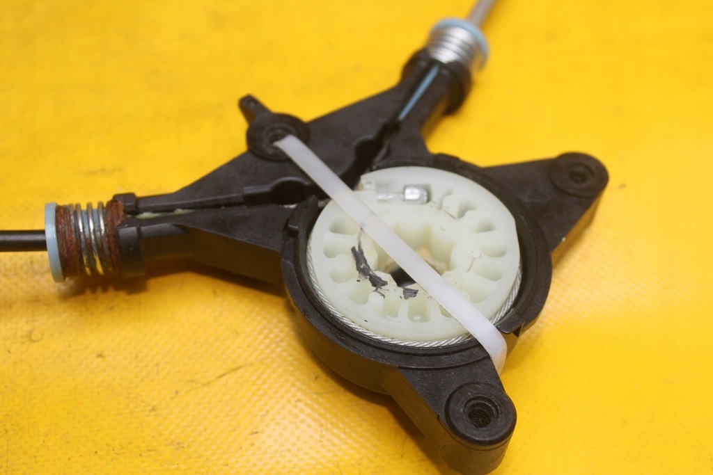 фото №5, Підйомник скло лівий перед mazda 6 i gg gj6a50712