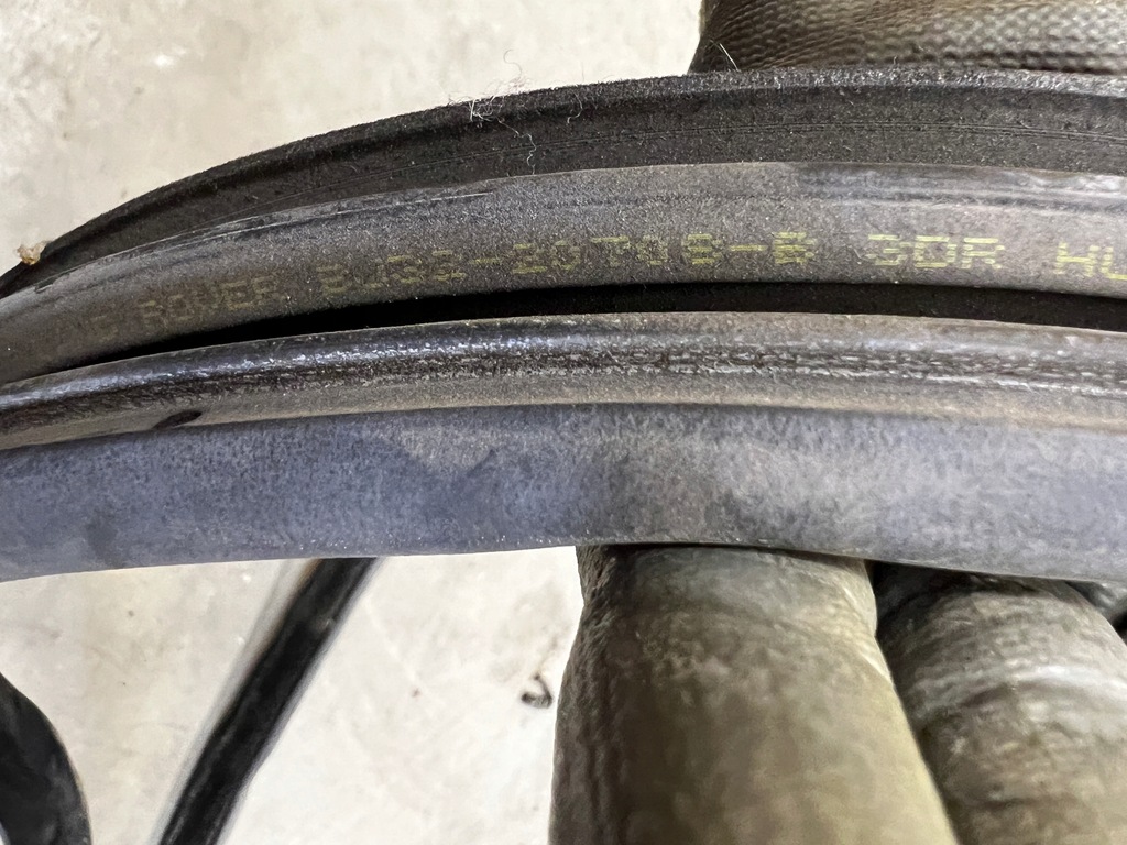 фото №6, Прокладка двері перед передніх range rover evoque l538 3 двері