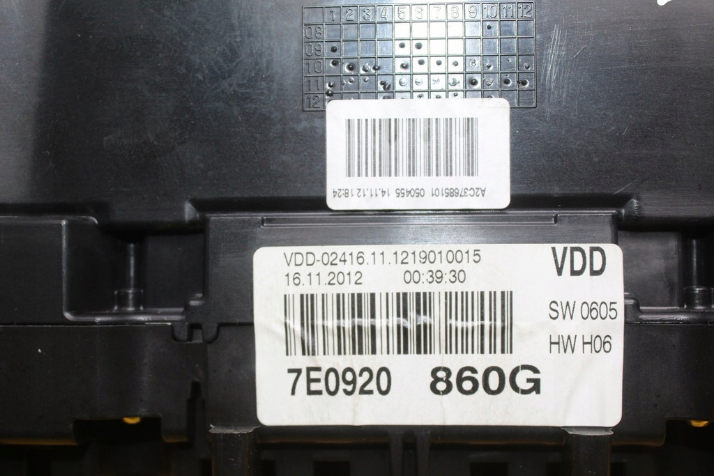 фото №10, Лічильник приладова панель vw transporter t5 fl 2.0 tdi 7e0920860g