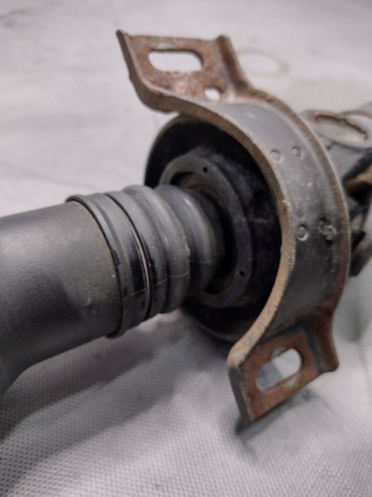 фото №13, Mercedes w203 kombi c200k 03r wal приводной 2090606