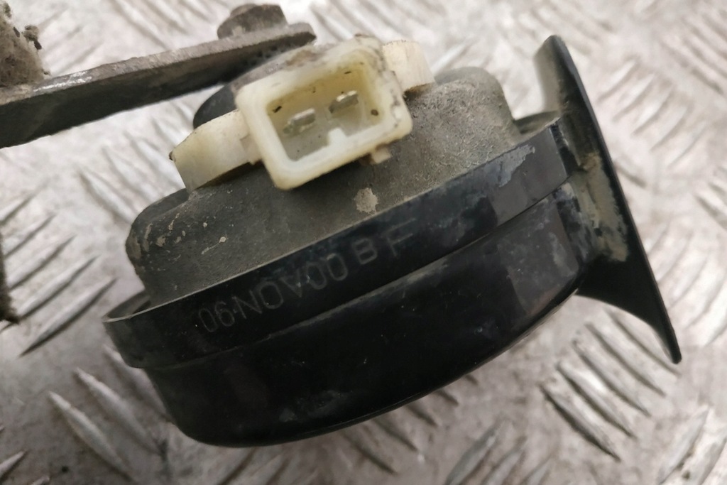 фото №11, Клаксон citroën c5 i dc_ e200884 2.0l дизель 80kw 2003