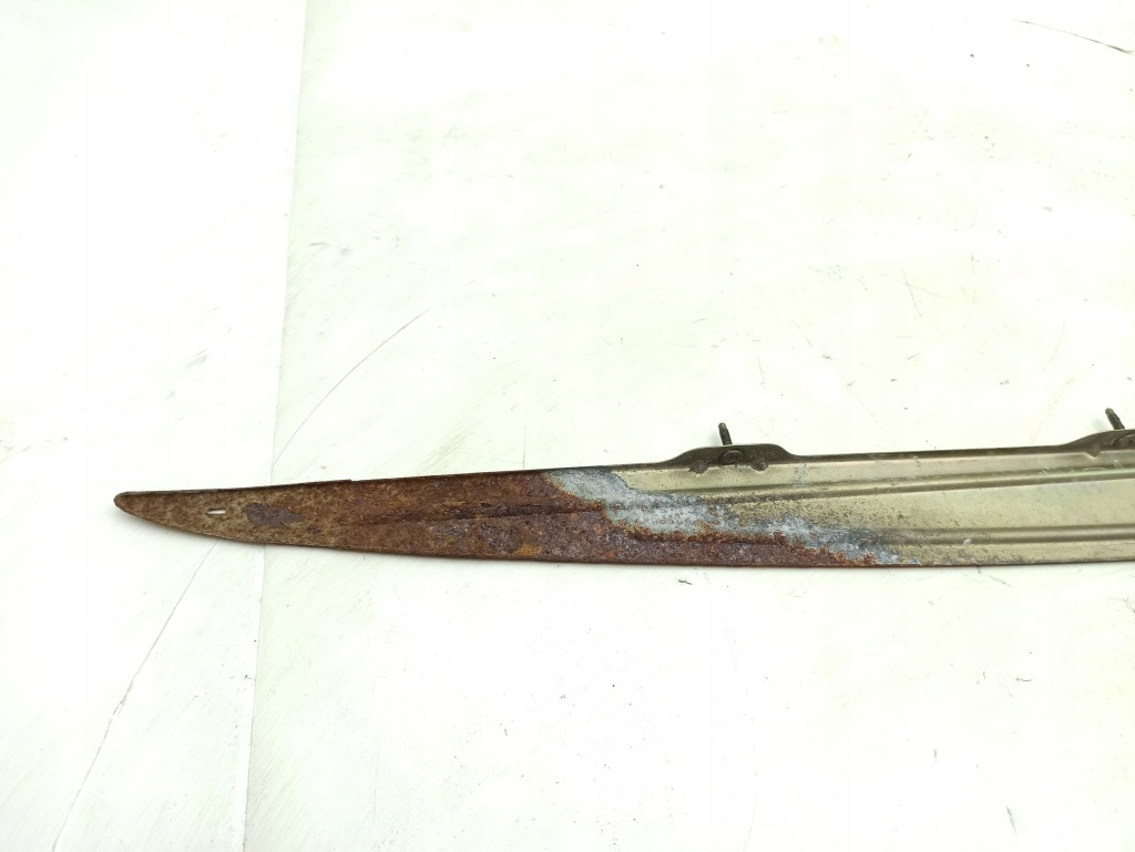 Купити Кронштейн  бампера заднього середина cadillac sts seville