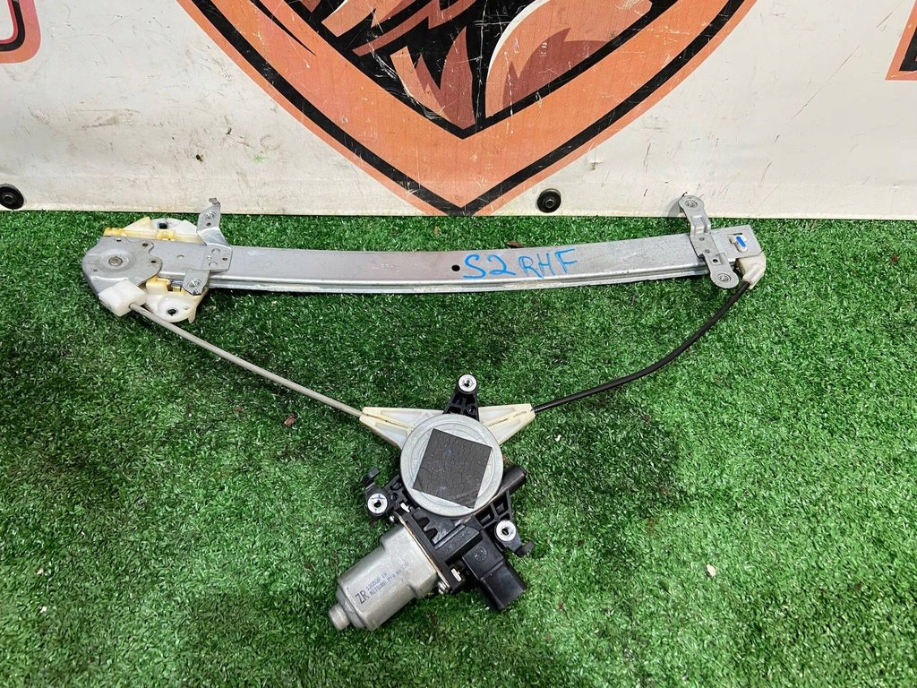 фото №1, Підйомник скло правий перед legacy bm 61041aj00a