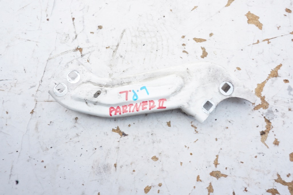 фото №1, Кронштейн лампы левый перед peugeot partner 2 ii