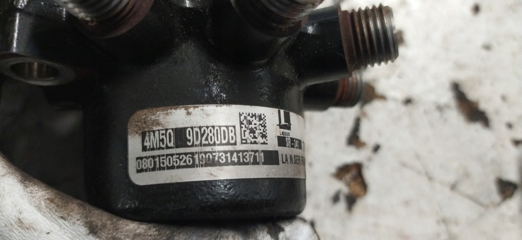 фото №3, Распределитель топлива ford focus mk2 4m5q9d280db