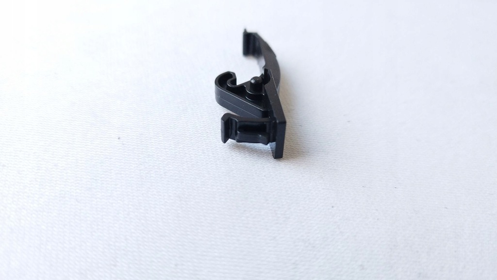 фото №6, Клипса / кронштейн щетки дворники audi оригинальный номер 8e0955247 audi a4 b6