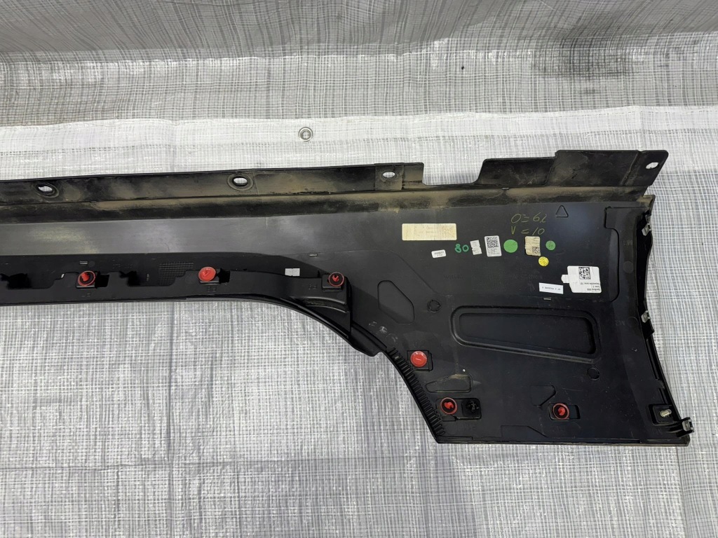 Накладка  накладка порога  левая maserati granturismo m189 670168202 Киев