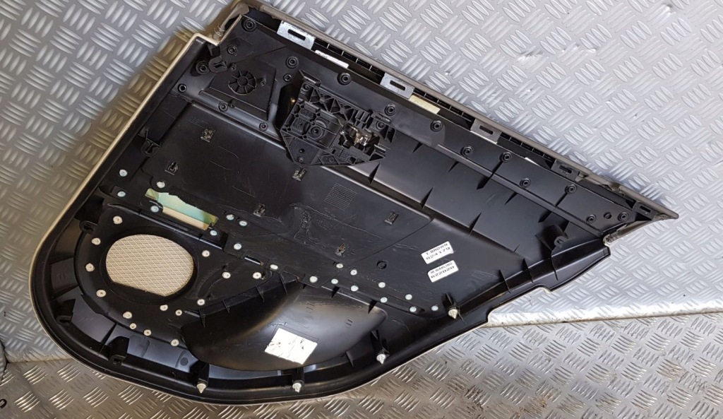 Jaguar xf x250 lf обшивка обивка дверь левый задний в Украине