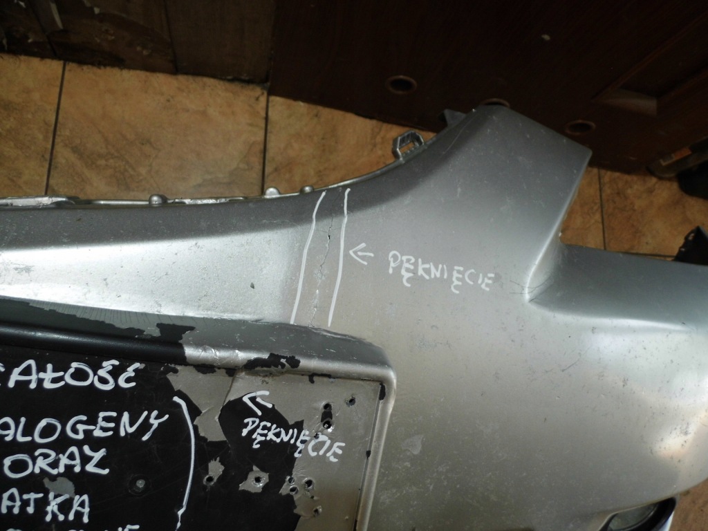 Mazda 3 1.6b 03' sedan бампер перед передний в Украине