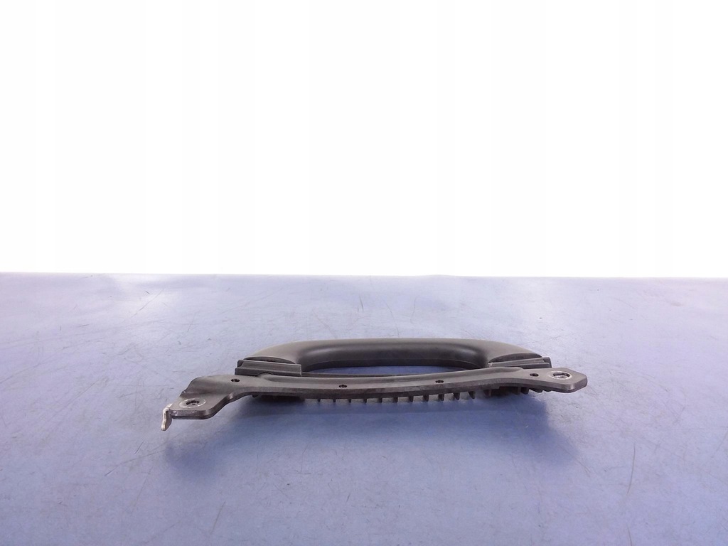 фото №1, Jeep grand cherokee wk2 кронштейн потолочный