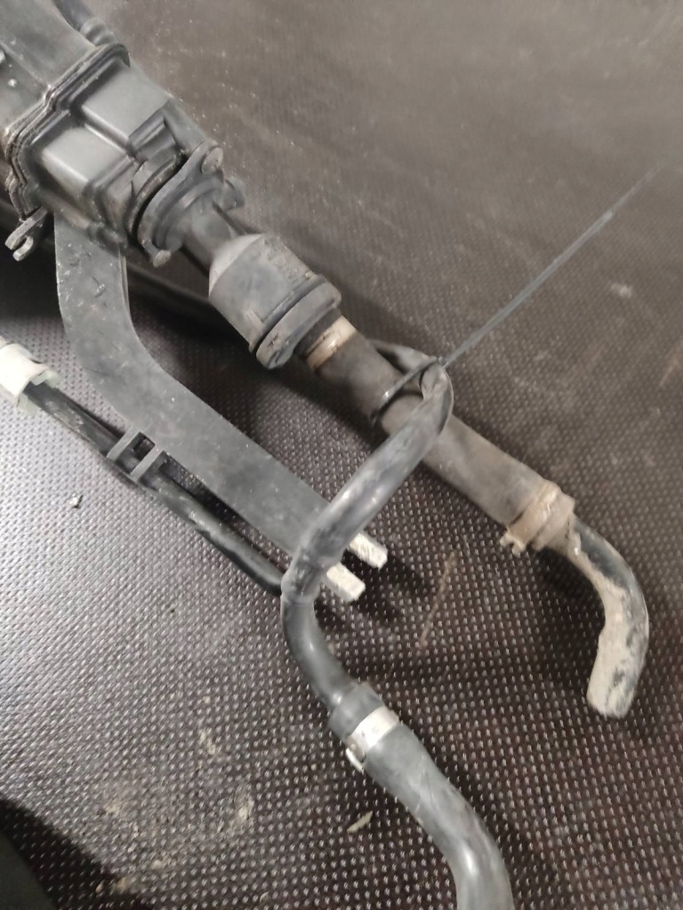 Фільтр вугільний audi a4 b5 1.6 8d0201803b Оригінал