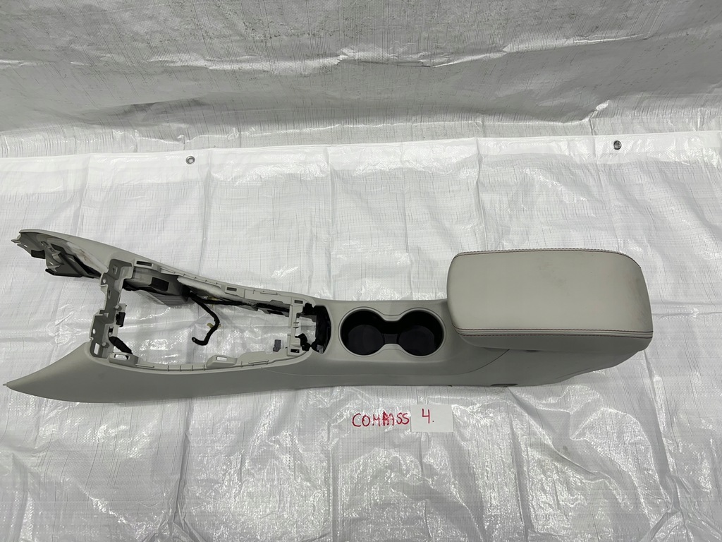 фото №1, Jeep compass ii подлокотник