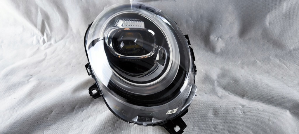 Mini f55 f56 f57 рестайлінг  lci full led праві фара фара підсвічування afs в Україні