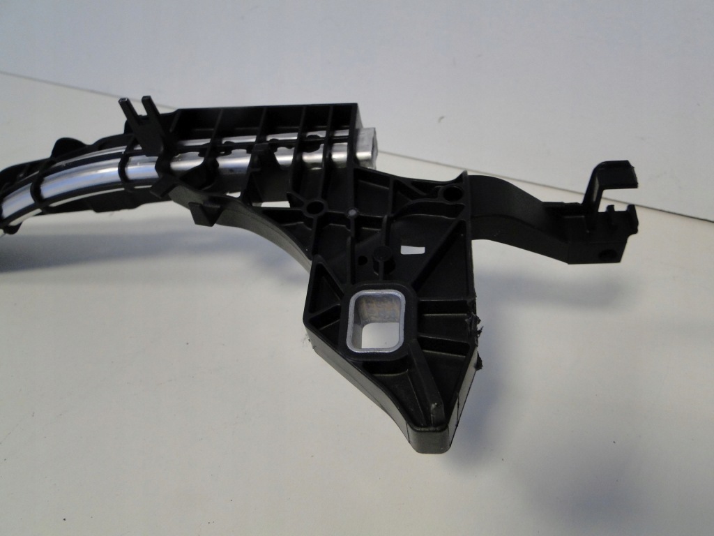 фото №7, Mercedes усилитель pas передний góra поперечина cls 257 w257 a2136201701