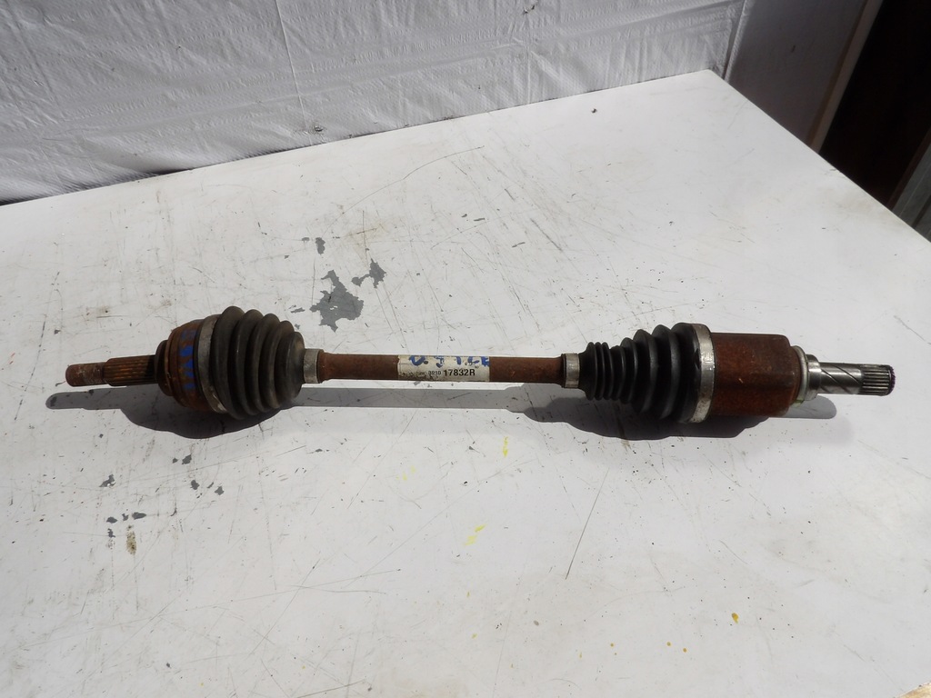 фото №1, Привідний вал ліва renault 391017832r