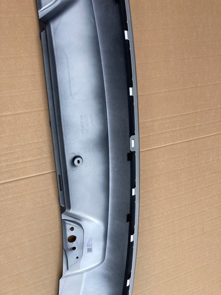 фото №8, Спойлер бампера накладка накладка-спойлер xc40 задняя 32136122